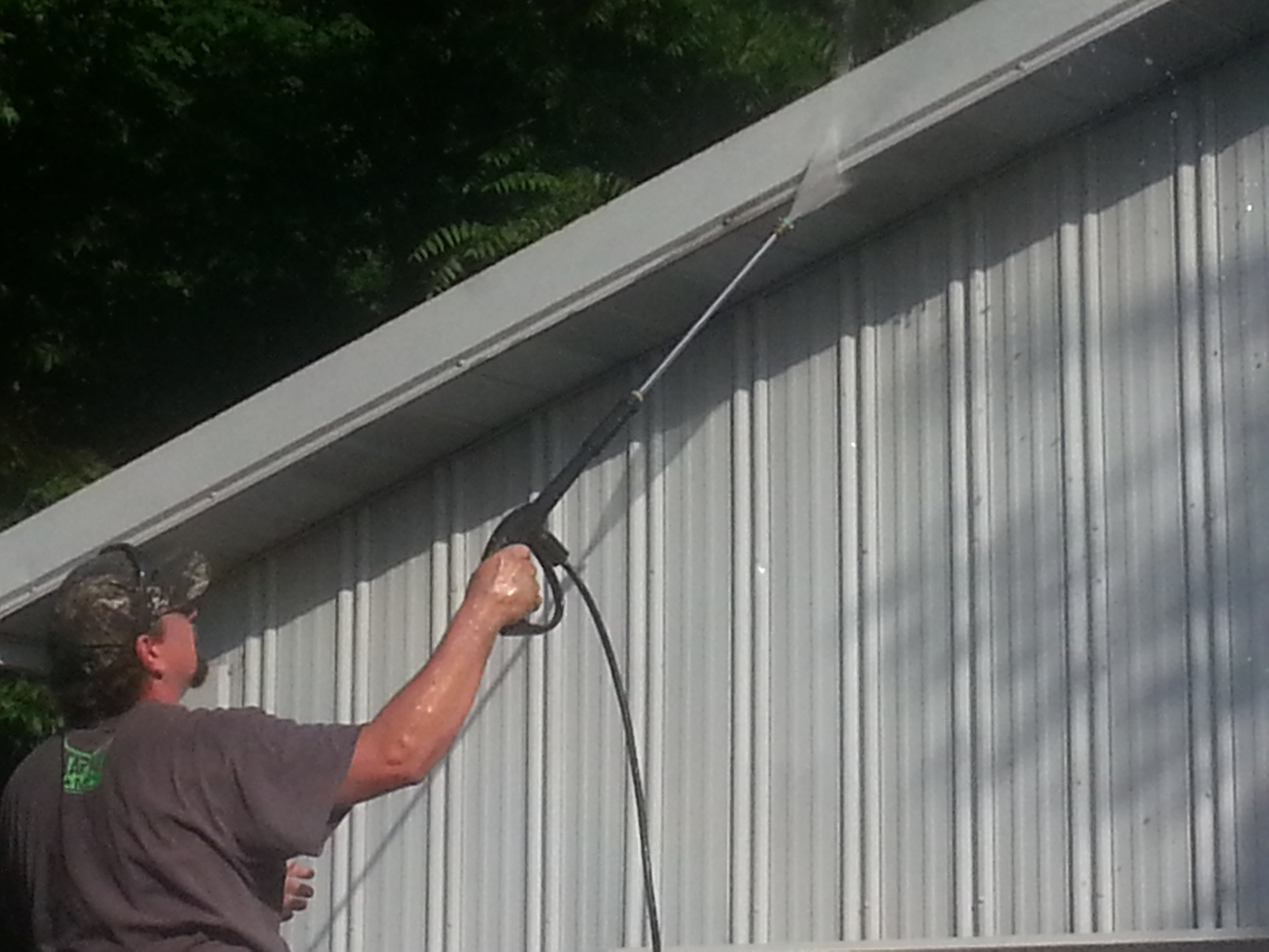 Hadley & Son Painting pressure washing services